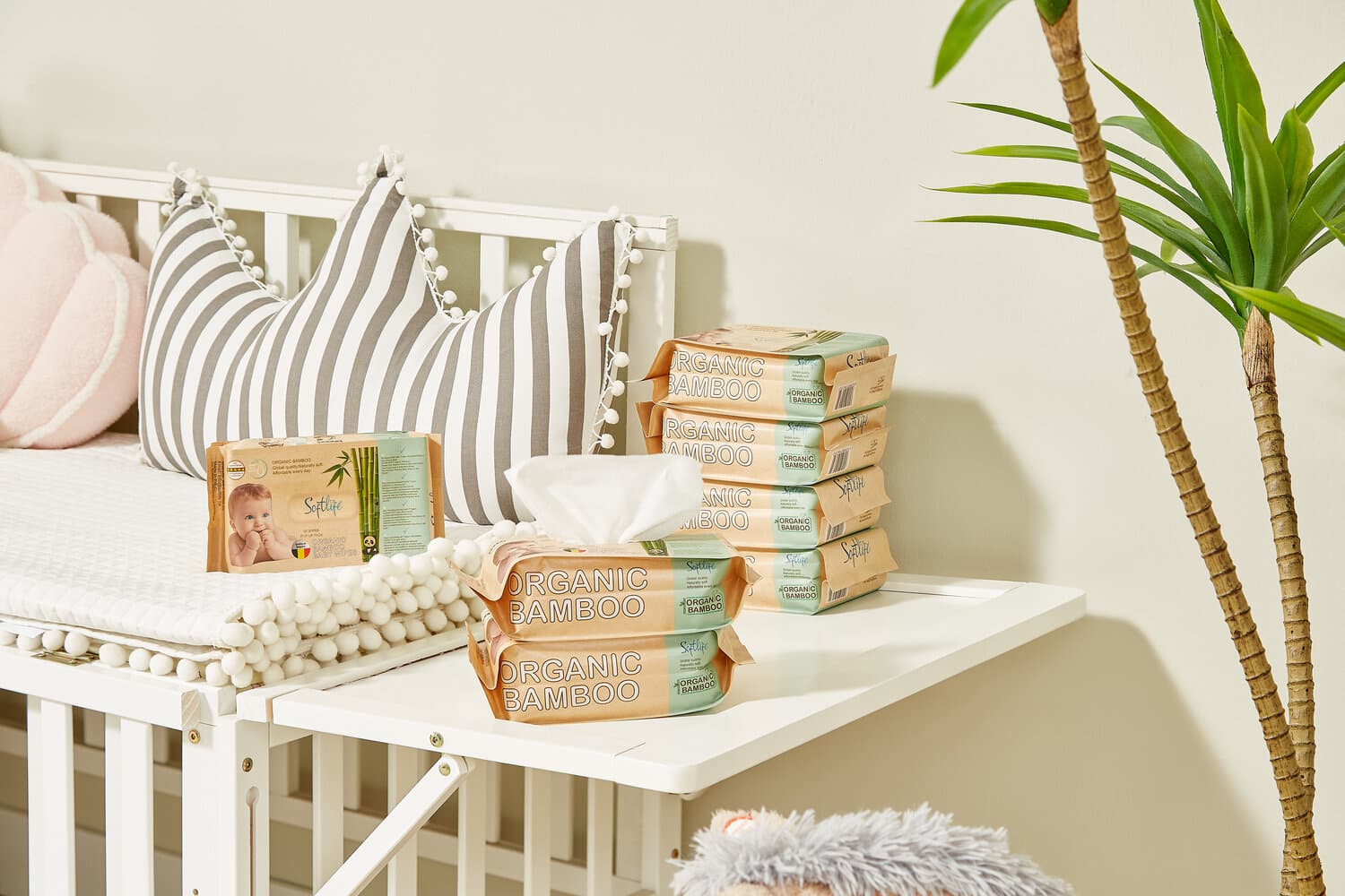 Gentle and eco-friendly organic bamboo wipes